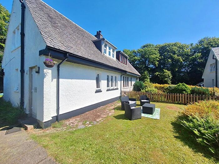 2 Bedroom Semi-Detached House For Sale In Charles Terrace, Kames, Tighnabruaich, PA21