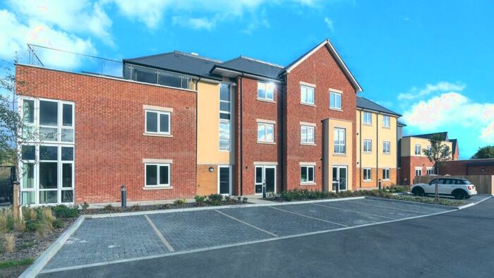 2 Bedroom Flat To Rent In Grove Road, Wantage, OX12