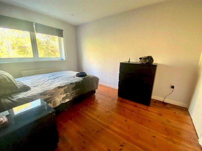4 Bedroom Terraced House To Rent In Rectory Court, Botley, Southampton, Hampshire, SO30