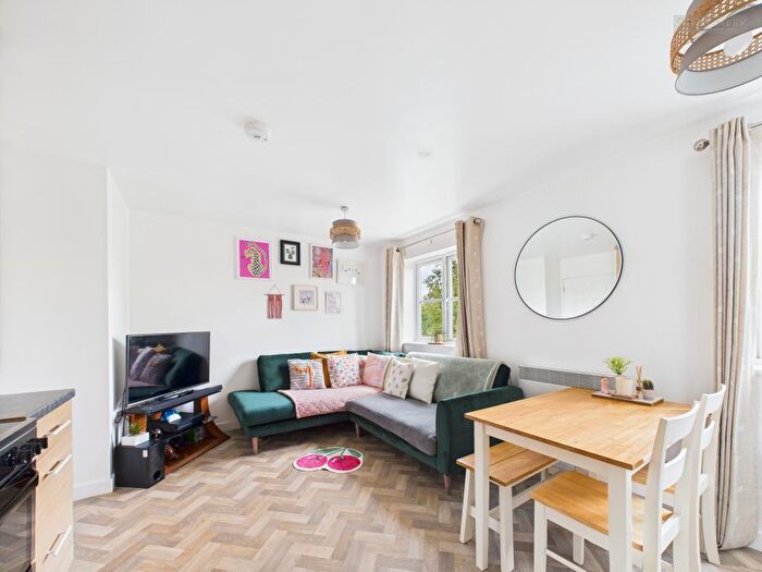 1 Bedroom Flat For Sale In Hargate Way, Hampton Hargate, Peterborough, PE7