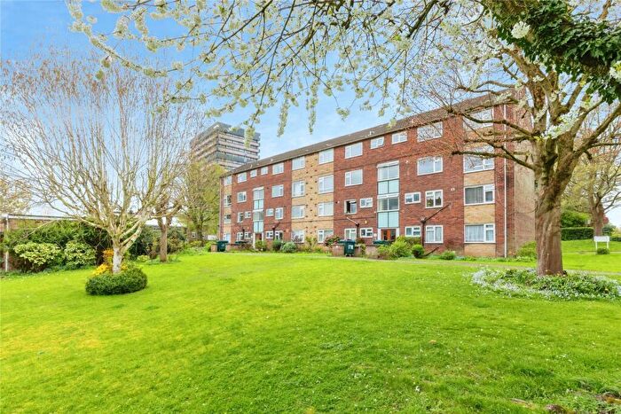 2 Bedroom Flat To Rent In St. Nicholas Street, CV1