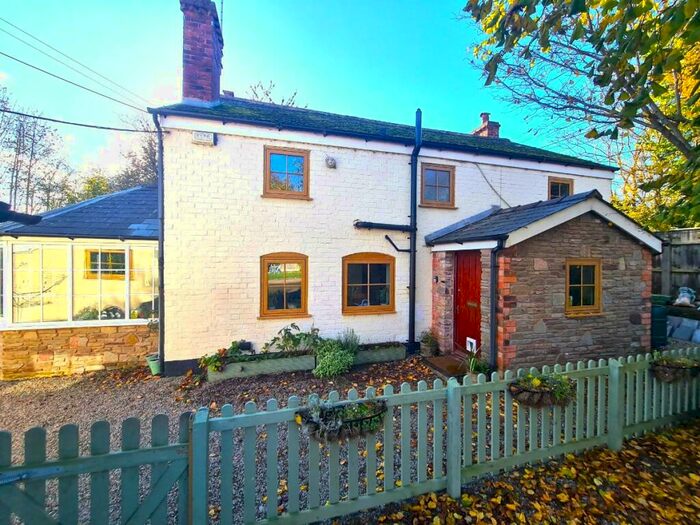 4 Bedroom Character Property For Sale In Stockingfield Cottage, Dilwyn, Hereford, HR4