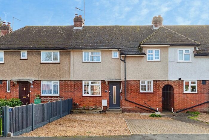 3 Bedroom Terraced House For Sale In Broomfield Road, Welwyn, AL6