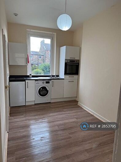 1 Bedroom Flat To Rent In West Princes St, Helensburgh, G84