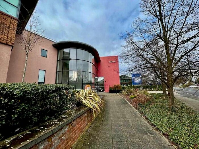 1 Bedroom Flat To Rent In Bath Road, Slough, SL1