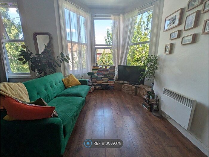 1 Bedroom Flat To Rent In Duckett Road, London, N4