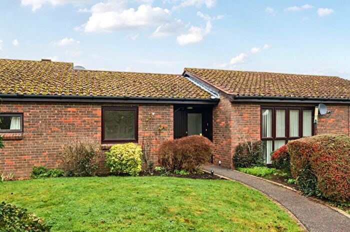 2 Bedroom Retirement Property For Sale In Fairlop Walk, Elmbridge Village, Cranleigh, GU6