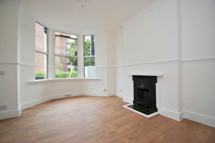 1 Bedroom Flat To Rent In Evelyn Street, London, SE8