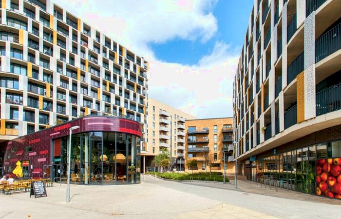 1 Bedroom Flat To Rent In Dalston Lane, London, E8