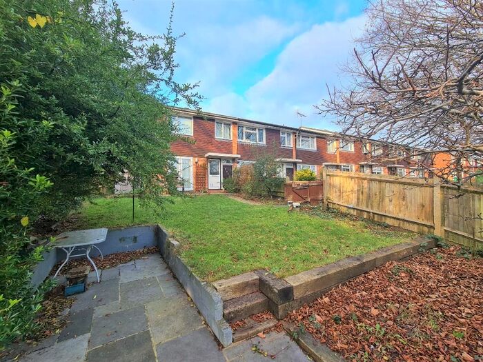 3 Bedroom Semi-Detached House To Rent In Macdonald Road, Farnham GU9