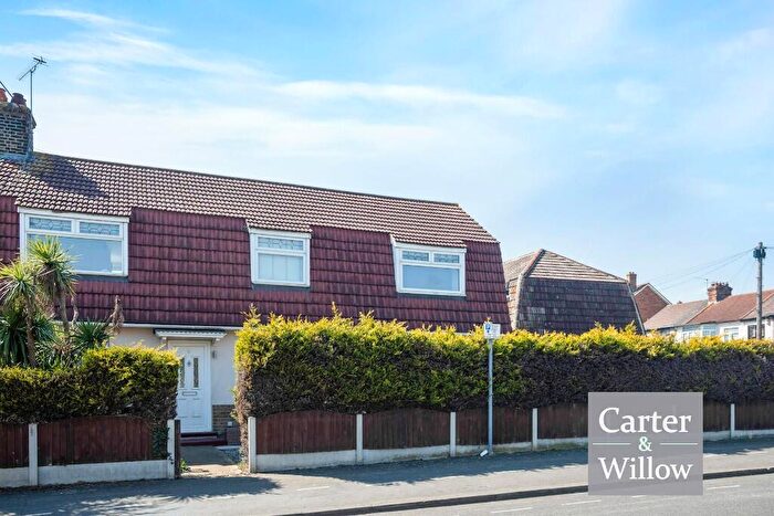 5 Bedroom End Of Terrace House For Sale In Jackson Road, Barking, IG11