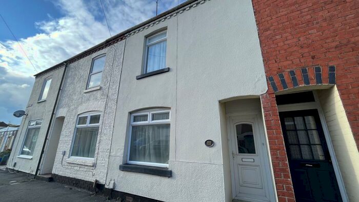 3 Bedroom House To Rent In Abbey Road, Northampton, NN4
