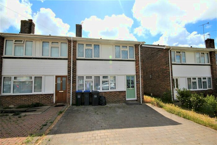 3 Bedroom End Of Terrace House To Rent In Gravelly Crescent, Lancing, West Sussex, BN15