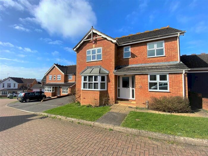 4 Bedroom Detached House To Rent In Ifield Mill Close, Eastbourne, BN24