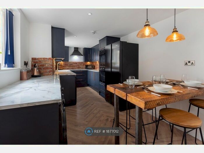 6 Bedroom Terraced House To Rent In Albert Edward Road, Liverpool, L7