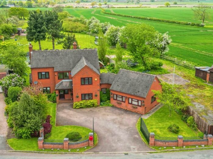 4 Bedroom Detached House For Sale In Wigginton Lane, Comberford, Tamworth, B79