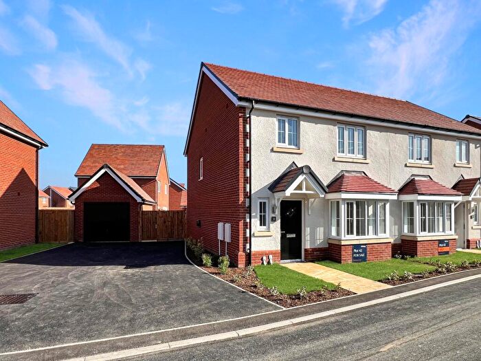 3 Bedroom Semi-Detached House For Sale In Near Oak Road, Tidings Hill, Halstead, CO9