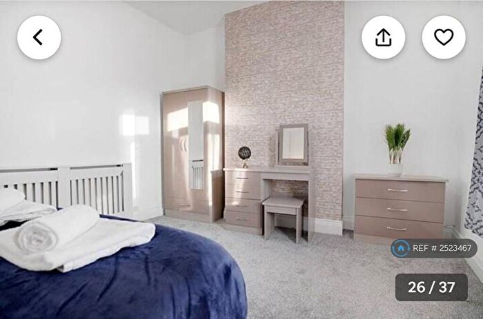 3 Bedroom Terraced House To Rent In Outram Street - Fully Furnished, Darlington, DL3