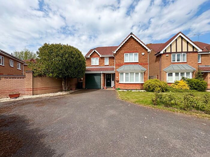 4 Bedroom Detached House For Sale In Clarence Drive, Coalville, LE67