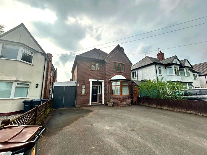 3 Bedroom Detached House To Rent In Barn Lane, Moseley, Birmingham, B13