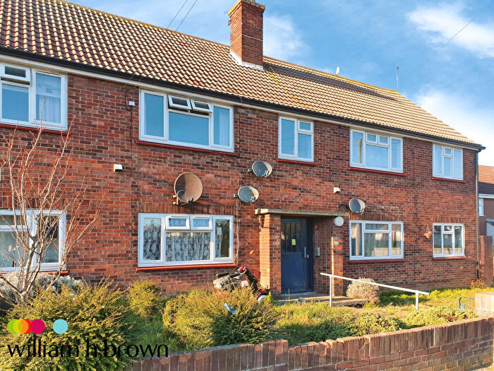 2 Bedroom Flat To Rent In Clarkes Road, Harwich, CO12