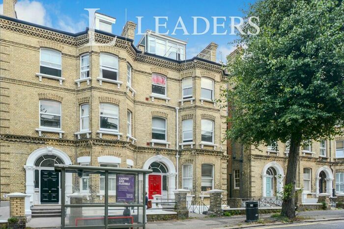 2 Bedroom Flat To Rent In Cromwell Road, Hove, BN3