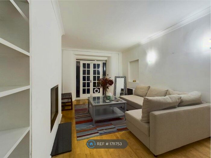 2 Bedroom Flat To Rent In Elgin Crescent, London, W11