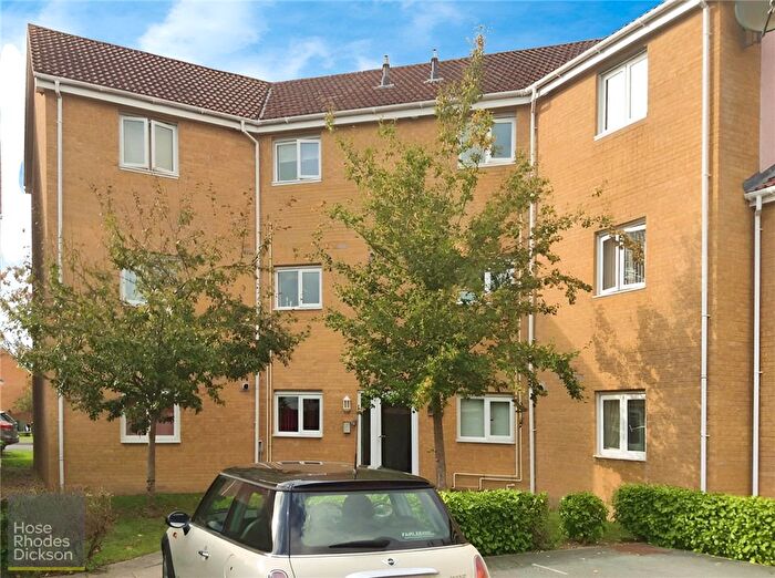 2 Bedroom Apartment To Rent In Snowberry Road, Newport, PO30