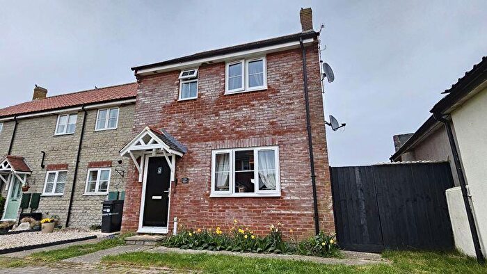 3 Bedroom End Of Terrace House For Sale In Ivel Gardens, Ilchester, BA22