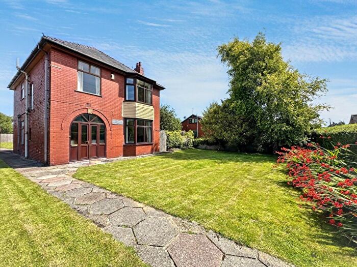 4 Bedroom Detached House For Sale In Ellesmere, Rosslyn Avenue, Preesall, FY6