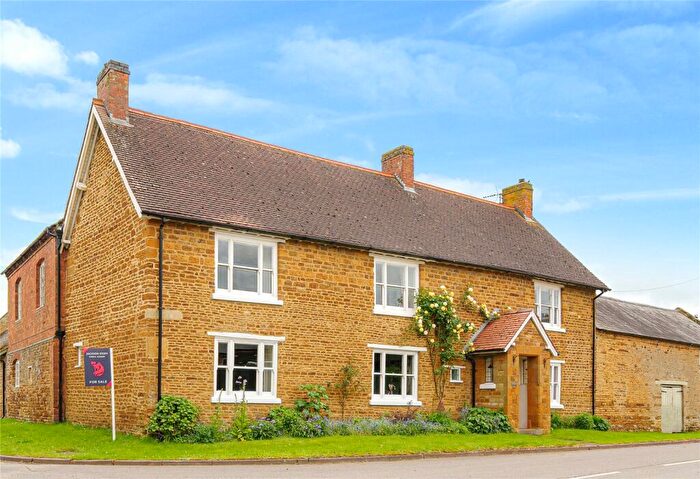 5 Bedroom Detached House For Sale In Bridle Road, Old, Northamptonshire, NN6
