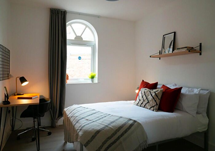 12 Bedroom Flat To Rent In Thesiger Street, Lincoln, LN5