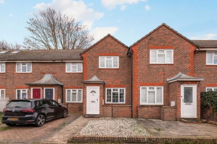 1 Bedroom Terraced House To Rent In Chase Side Avenue, London, SW20