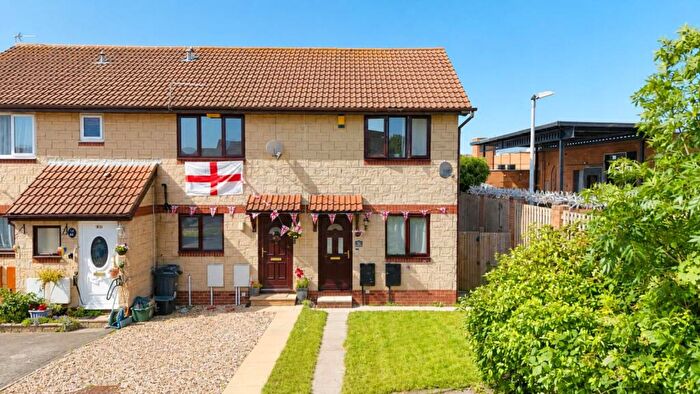 2 Bedroom End Of Terrace House For Sale In Appletree Court, Worle, BS22
