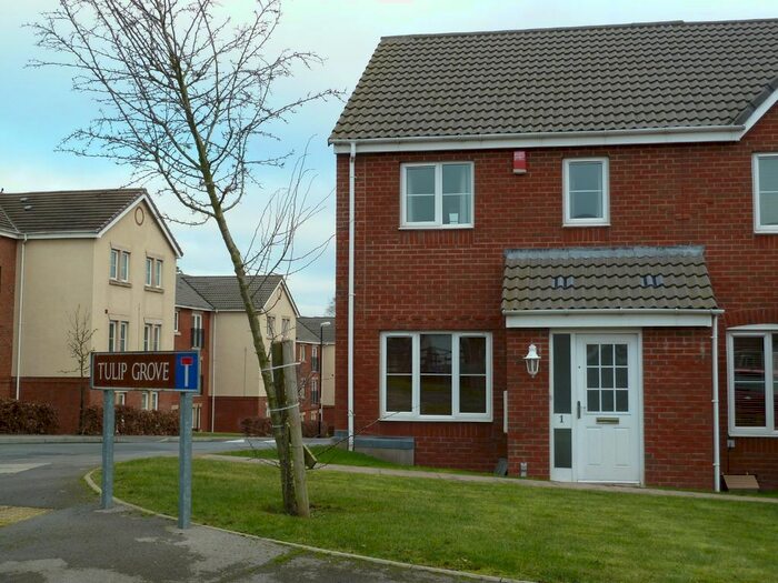 3 Bedroom End Of Terrace House To Rent In Tulip Grove, Streetly, Sutton Coldfield, B74