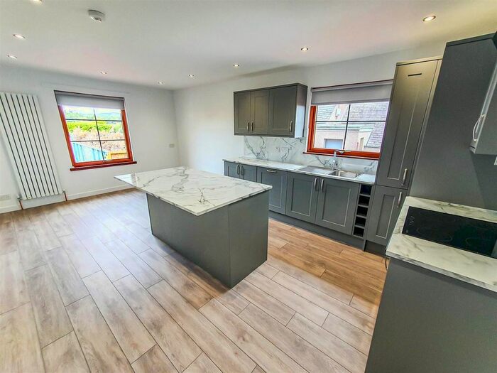 2 Bedroom Detached Bungalow To Rent In Gateside, Cupar, KY14