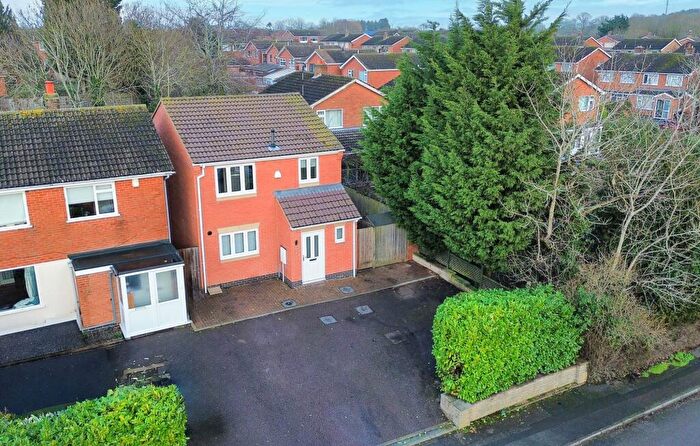 3 Bedroom Detached House To Rent In Waveney Rise, Oadby, Leicester, LE2