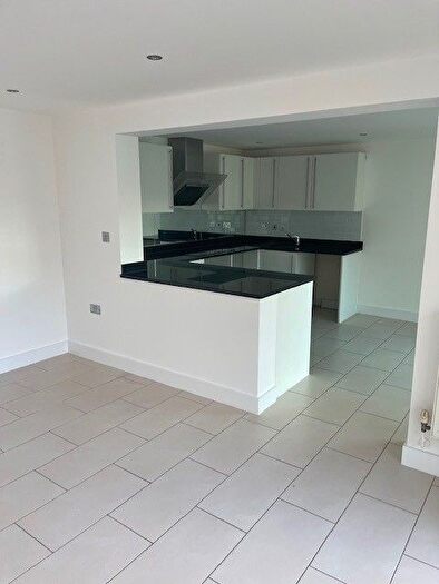 2 Bedroom Flat To Rent In Ayton Drive, Portland, DT5