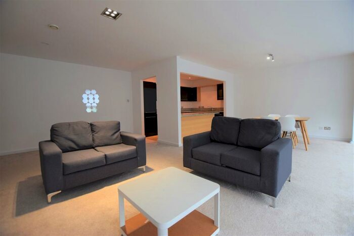 2 Bedroom Apartment To Rent In Beetham Plaza, The Strand, Liverpool, L2