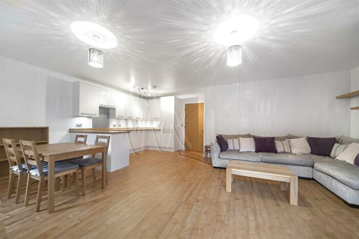 2 Bedroom Apartment To Rent In Upper Marshall Street, Birmingham, B1