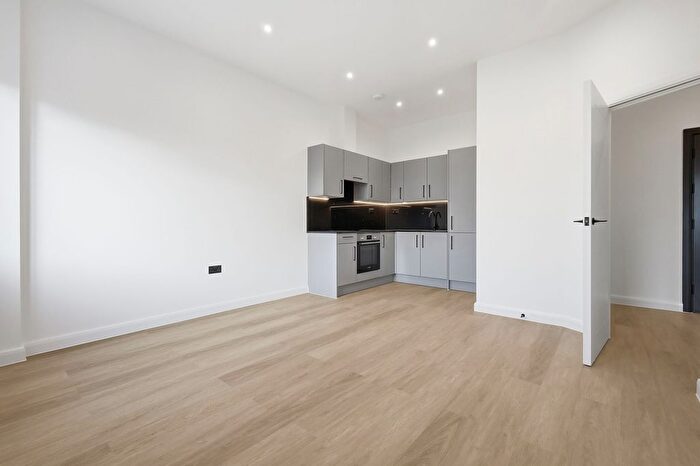 1 Bedroom Flat To Rent In Headgate, Colchester, CO3