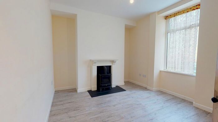 3 Bedroom Terraced House To Rent In Francis Terrace, Carmarthen, Carmarthenshire, SA31