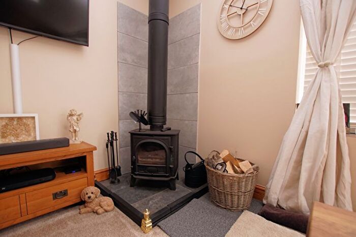3 Bedroom End Of Terrace House For Sale In Pettycot Crescent, Gosport, PO13