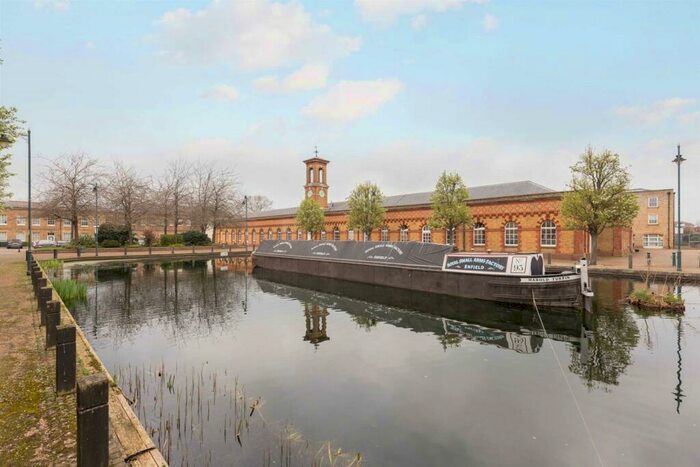 1 Bedroom Apartment To Rent In Harston Drive, Enfield Island Village, EN3