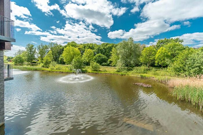 1 Bedroom Flat For Sale In Sovereign Court, Stanmore, HA7