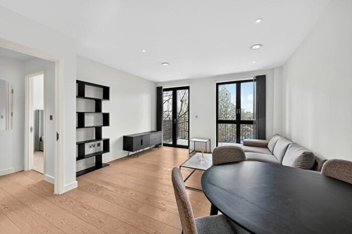 1 Bedroom Flat For Sale In Lyons Place, St John's Wood, NW8