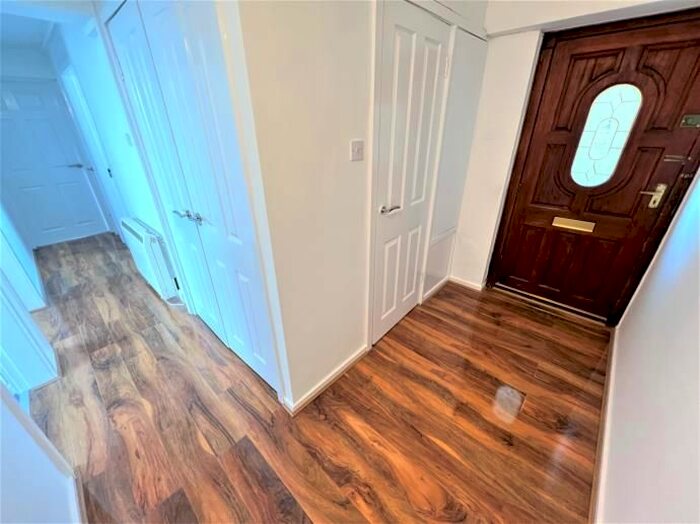 2 Bedroom Flat To Rent In Trinidad Way, East Kilbride, Glasgow, G75