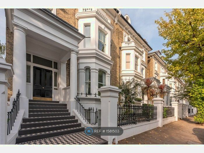 2 Bedroom Flat To Rent In Redcliffe Gardens, London, SW10