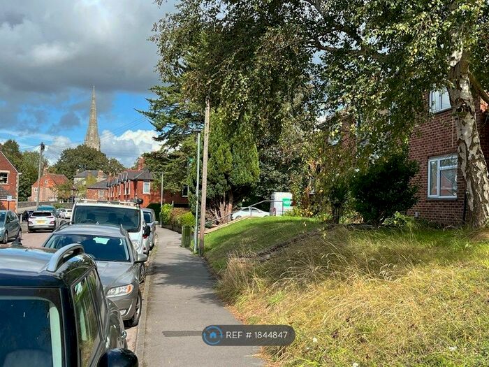 3 Bedroom Semi-Detached House To Rent In Ayleswade Road, Salisbury, SP2