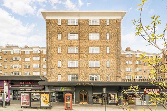 1 Bedroom Flat For Sale In Streatham High Road, Streatham, SW16